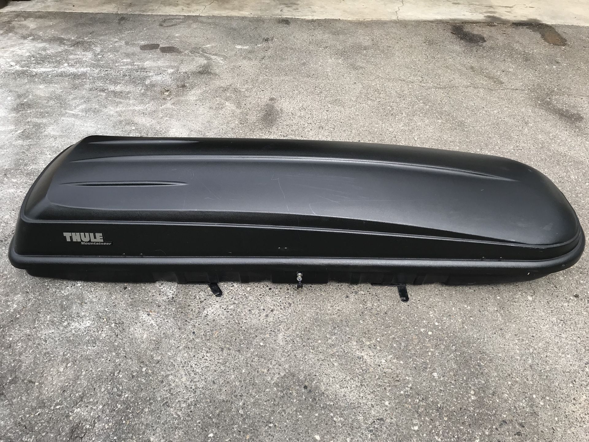 Thule Mountaineer Cargo Box Great Condition for Sale in Port Orchard WA OfferUp