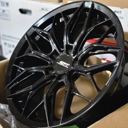 18x8.5 BRAND NEW FLOW FORM SHIFT SFT SPLITTER WHEELS/RIMS. 5X114.3