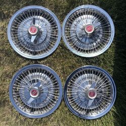 Pontiac GTO Tempest Lemans Hubcap Wire Spinner Wheel Cover SET 4