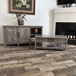Living Room console/cabinet 