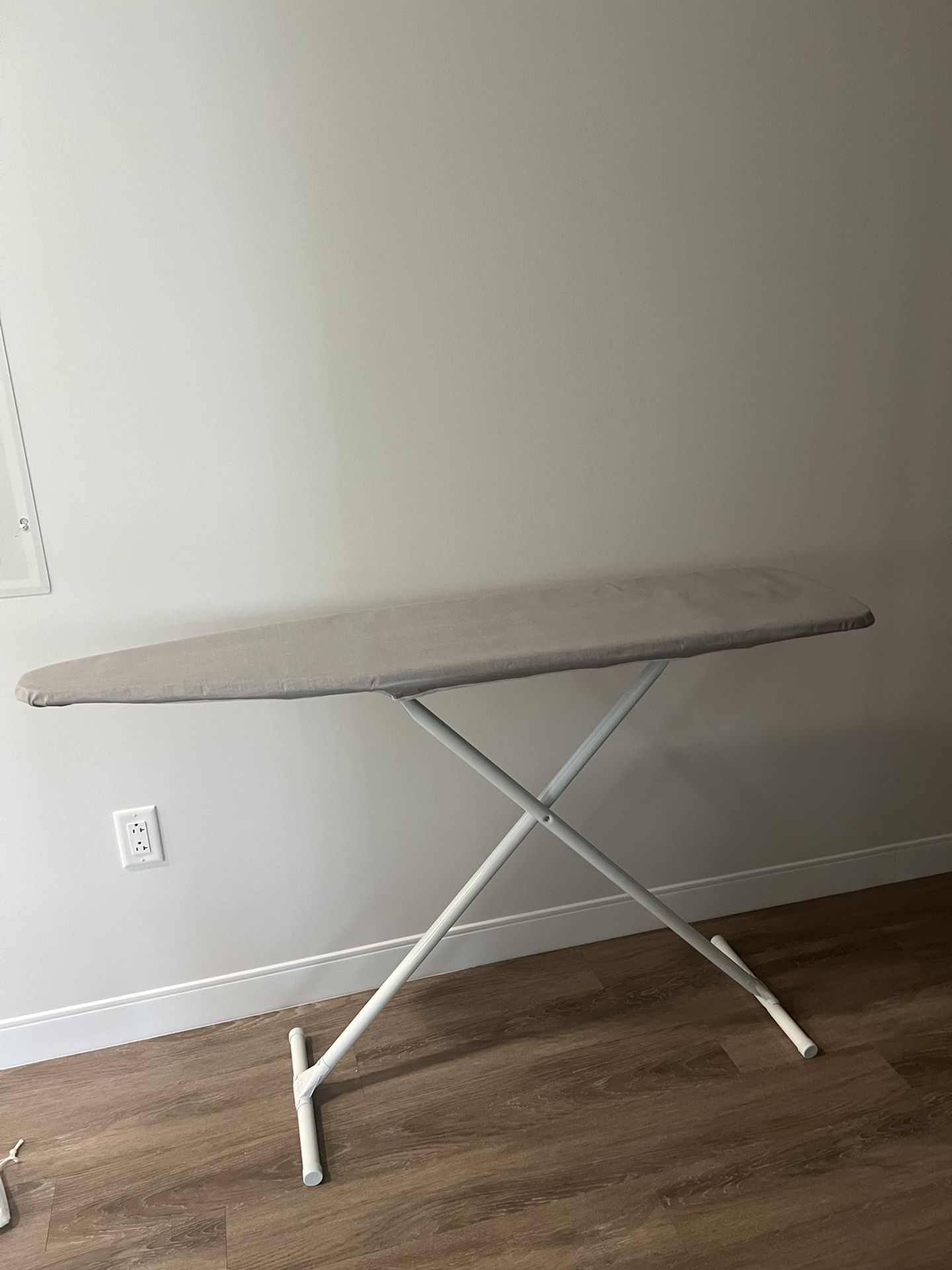 Homz Foldable Iron board (HOMZ Brand) 