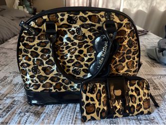 Hello kitty purse and wallet