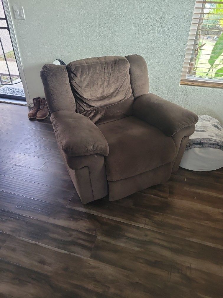 Recliner Couch Love Seat