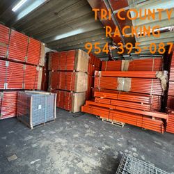 Pallet Racks Warehouse Industrial Shelving Forklifts 