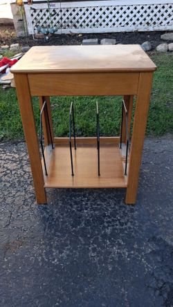 Wood Side Table with Magazine Rack
