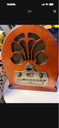 Crosley Radio - Cathedral Radio Cd Player
