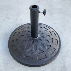 Brand New $30 Umbrella Base 19 Inches Round 30lbs Patio Stand Outdoor Garden Market 