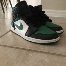 Jordan 1 Mid Green Toe 