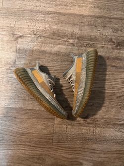 Adidas Yeezy Boost 350 V2 Sneakers