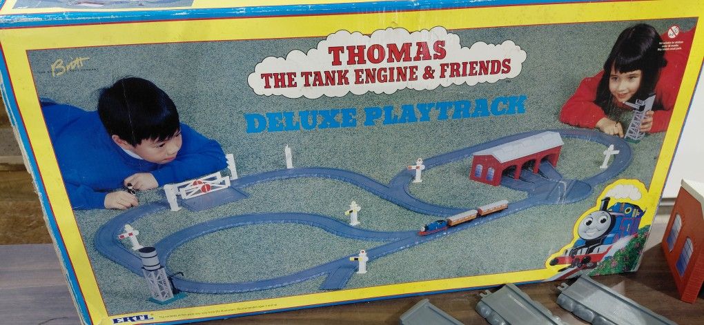 Thomas Deluxe Playstation plus extras