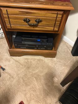 End table/Cabinet