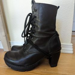 New Rock Leather Boots Size 7.5