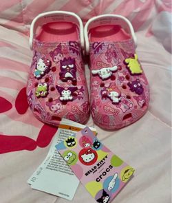 Crocs Hello Kitty and Friends Classic Clogs