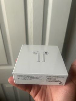 AirPods