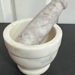 Mortar and Pestle chip as seen in pic just $5 