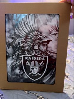 Raiders large magnet