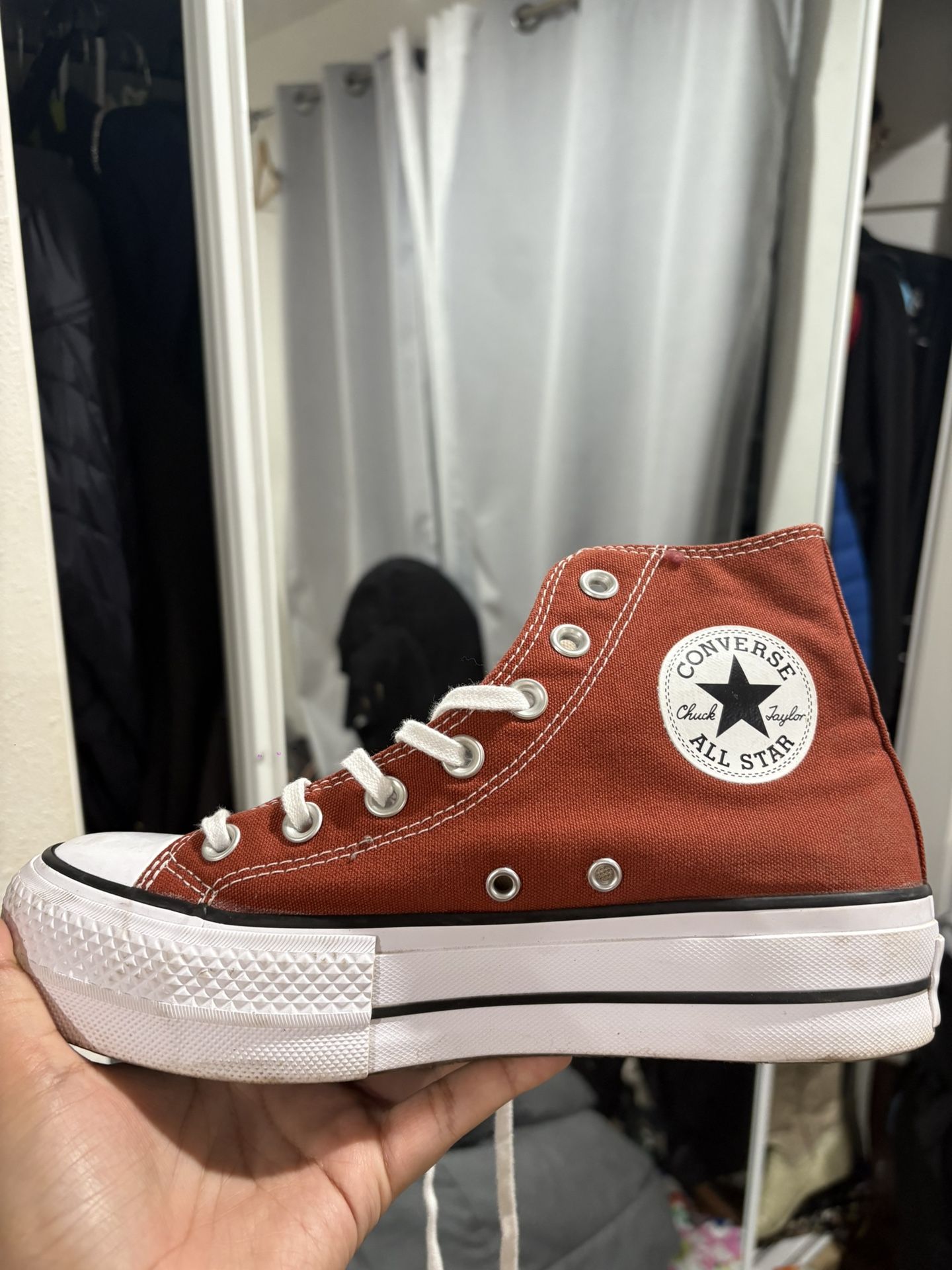 Converse