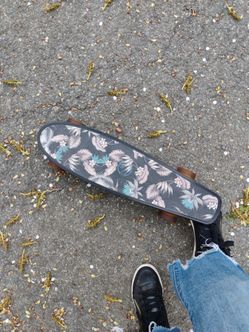 Skateboard pickup only cash