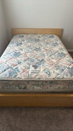 Sealy Posturepedic Full-Size Mattress + Frame