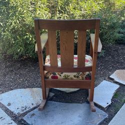 Antique Rocking Chair 