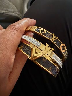 Bangles & earrings