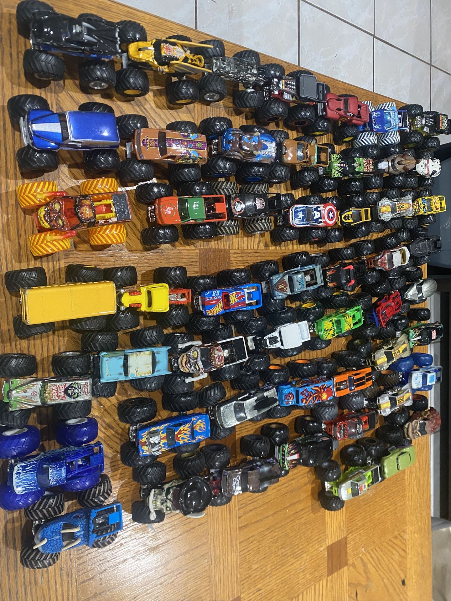 Hot Wheels Monster Jam Trucks