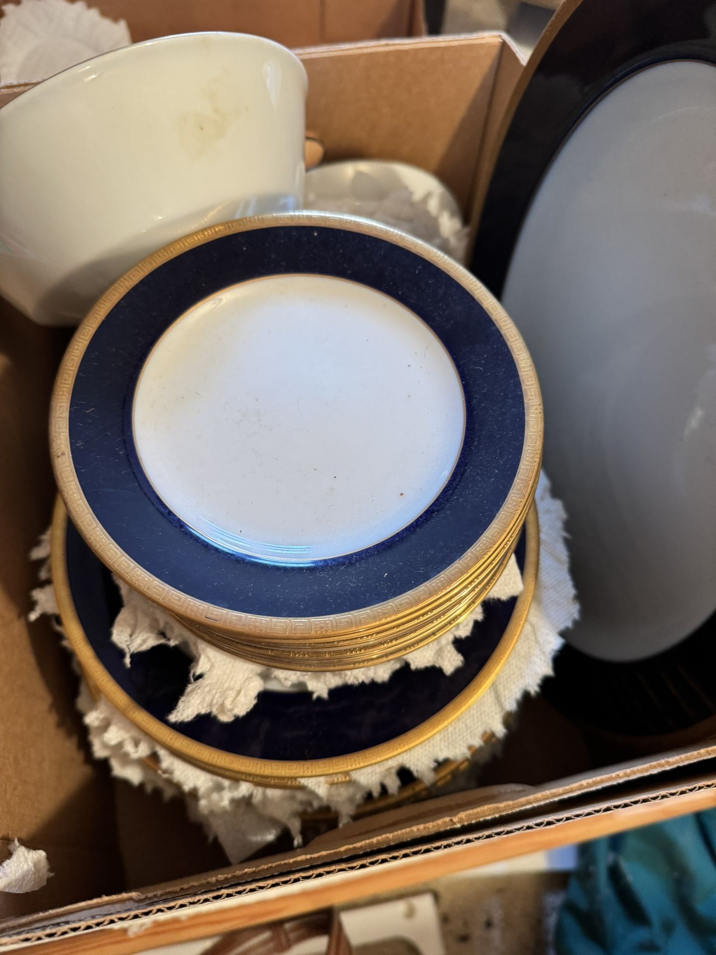 Fine China 12 piece set