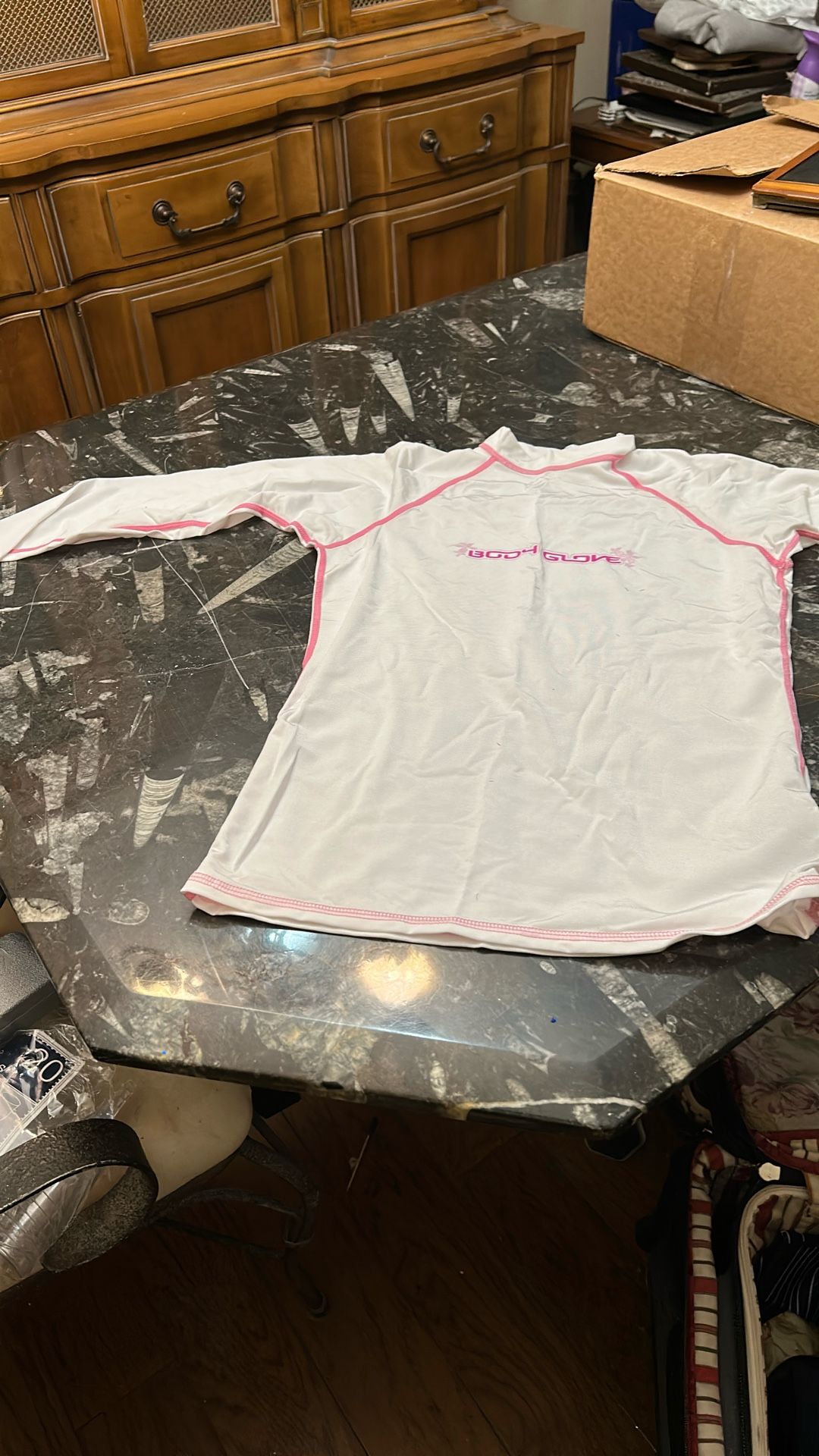 Women’s Body glove Rash Or Sun Shirt New L