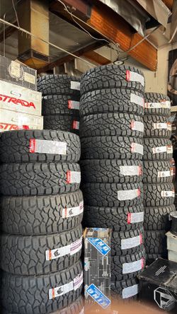 285-70-17 AMP TYRE
