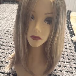 Escara Synthetic  Wig