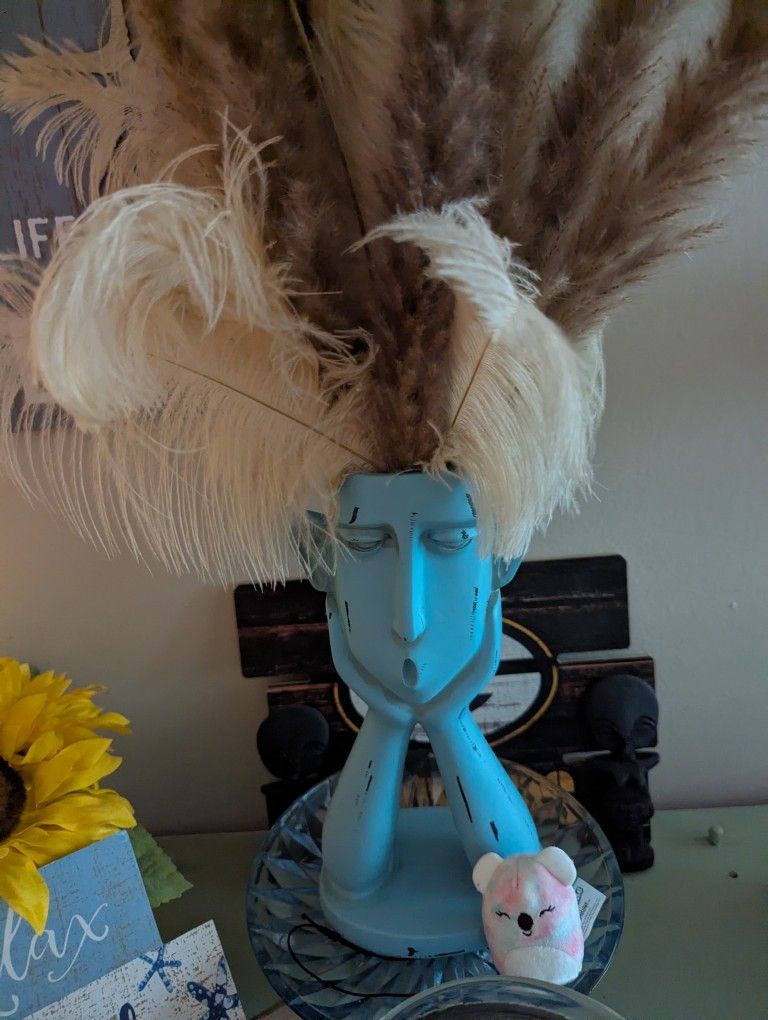 Face Statue