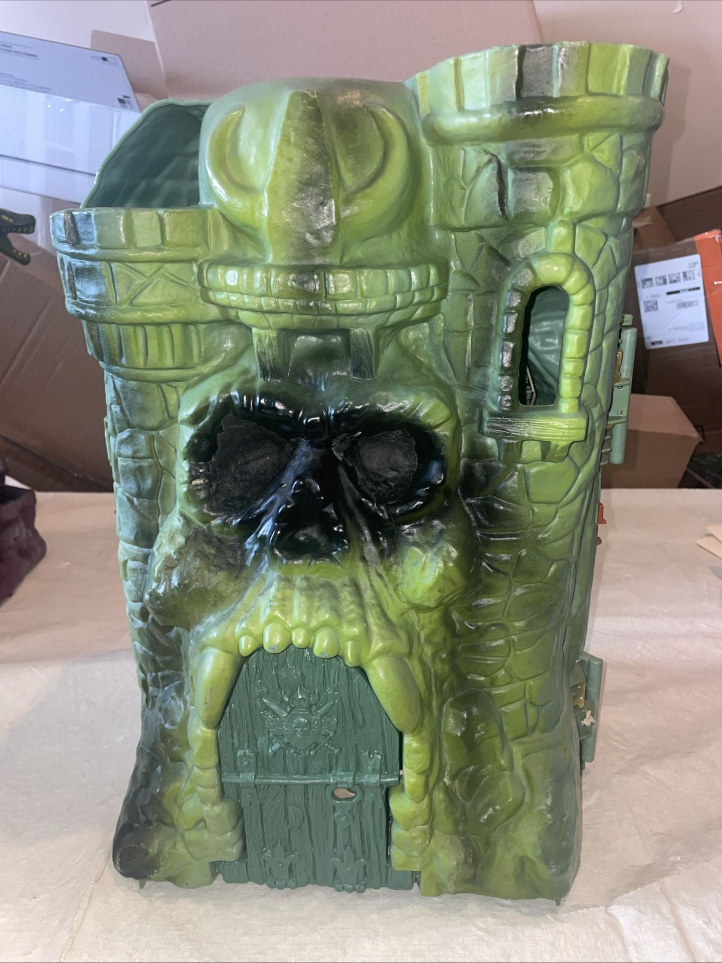 CASTLE GRAYSKULL Vintage 1981 MOTU Heman Masters of the Universe Near Complete