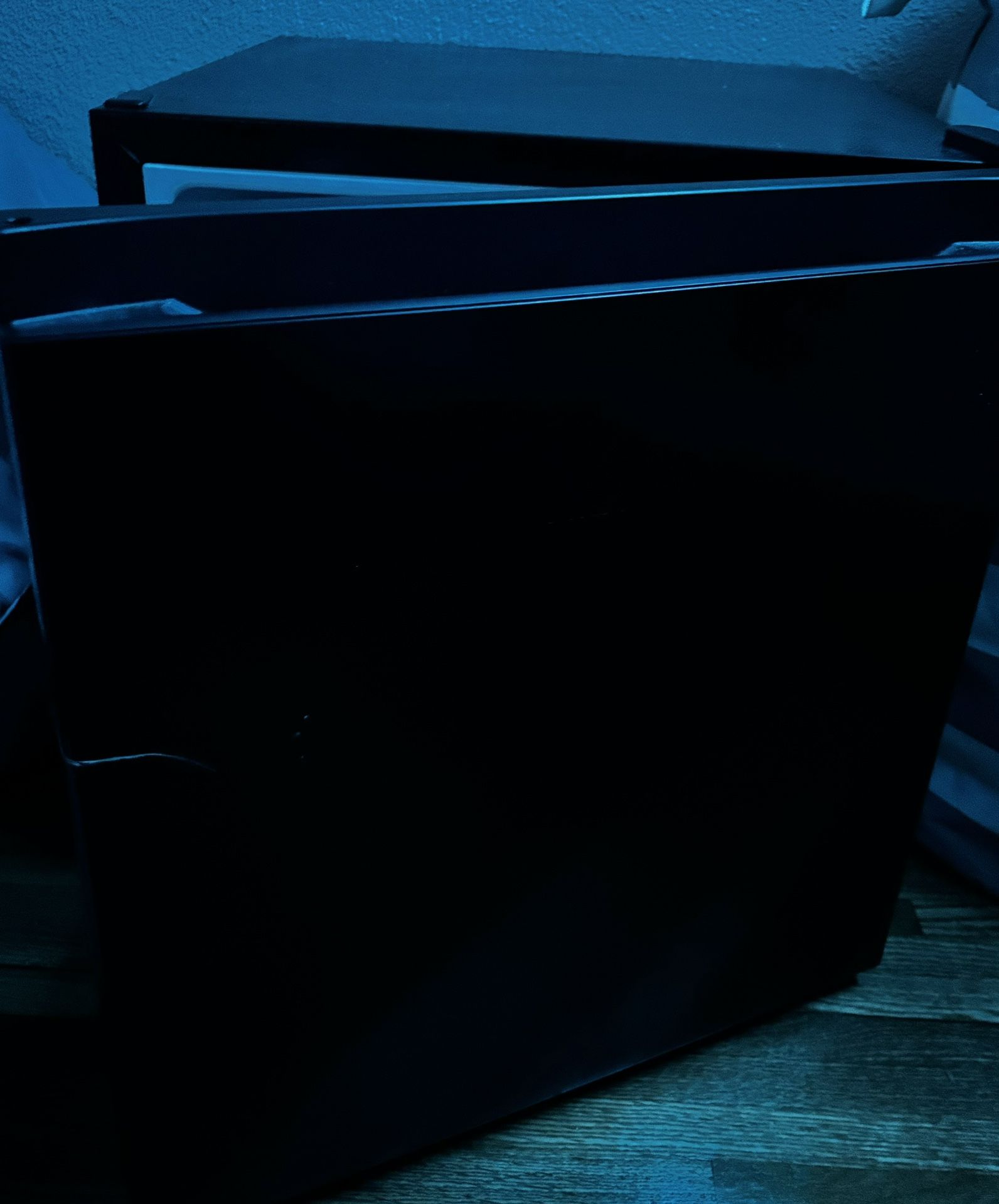 Mini Gaming Fridge