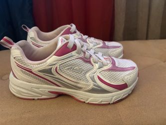 Avias size 3