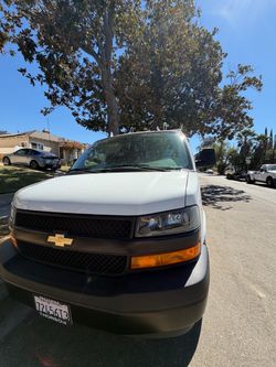 2021 Chevy Express 2500