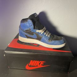 Dark Blue Jordan Marina Size 6Y