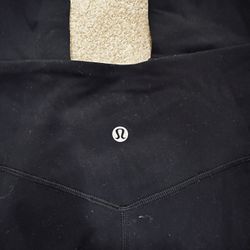 Lululemon Cuffed Joggers - Size 6