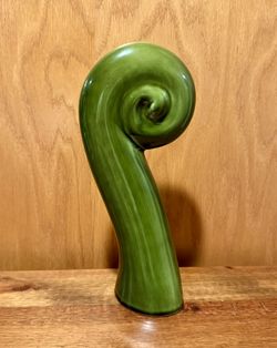 11” Authentic BOB STEINER Ceramics Art Koru Spiral Statue Sculpture Decor 