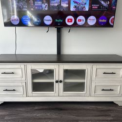 Tv Stand With Tv Mount (de-attachable)