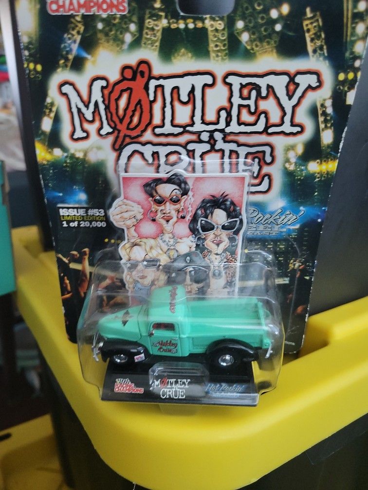 Motley Crue Racing Champions Hot Rockin' Steel Die Cast