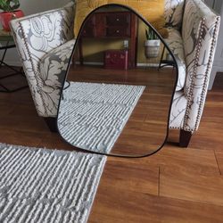 $10 Hanging Mirror 26 inches (length) 19inches (width)