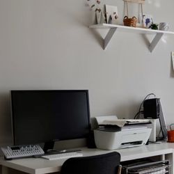White Ikea Desk