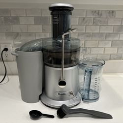 Breville - The Juice Fountain (Juicer)