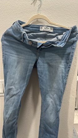 Hollister Curvy Mid-Rise Jeans Size 28x28