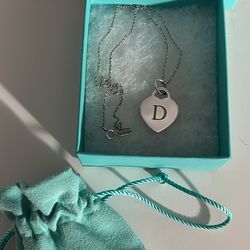 Authentic Tiffany & Co Heart Initial Necklace – D – Box & Pouch Included