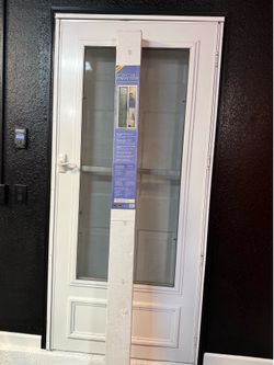 BRAND NEW Retractable Screen Door – Factory Sealed in Box! 🚪