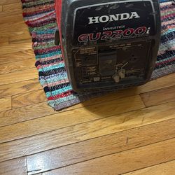 I Have Honda EU2200i