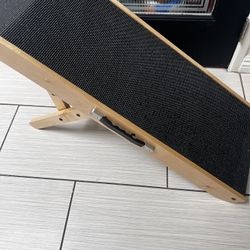 New In Box Dog ramp for Couch PRIORPET - Birchwood Foldable Dog ramp - Adjustable 7"" to 20"" - Landing Platform Seamlessly Connects - Anti-Slip Grip 