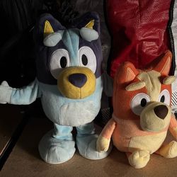 Dancing Bluey And Talking Bingo