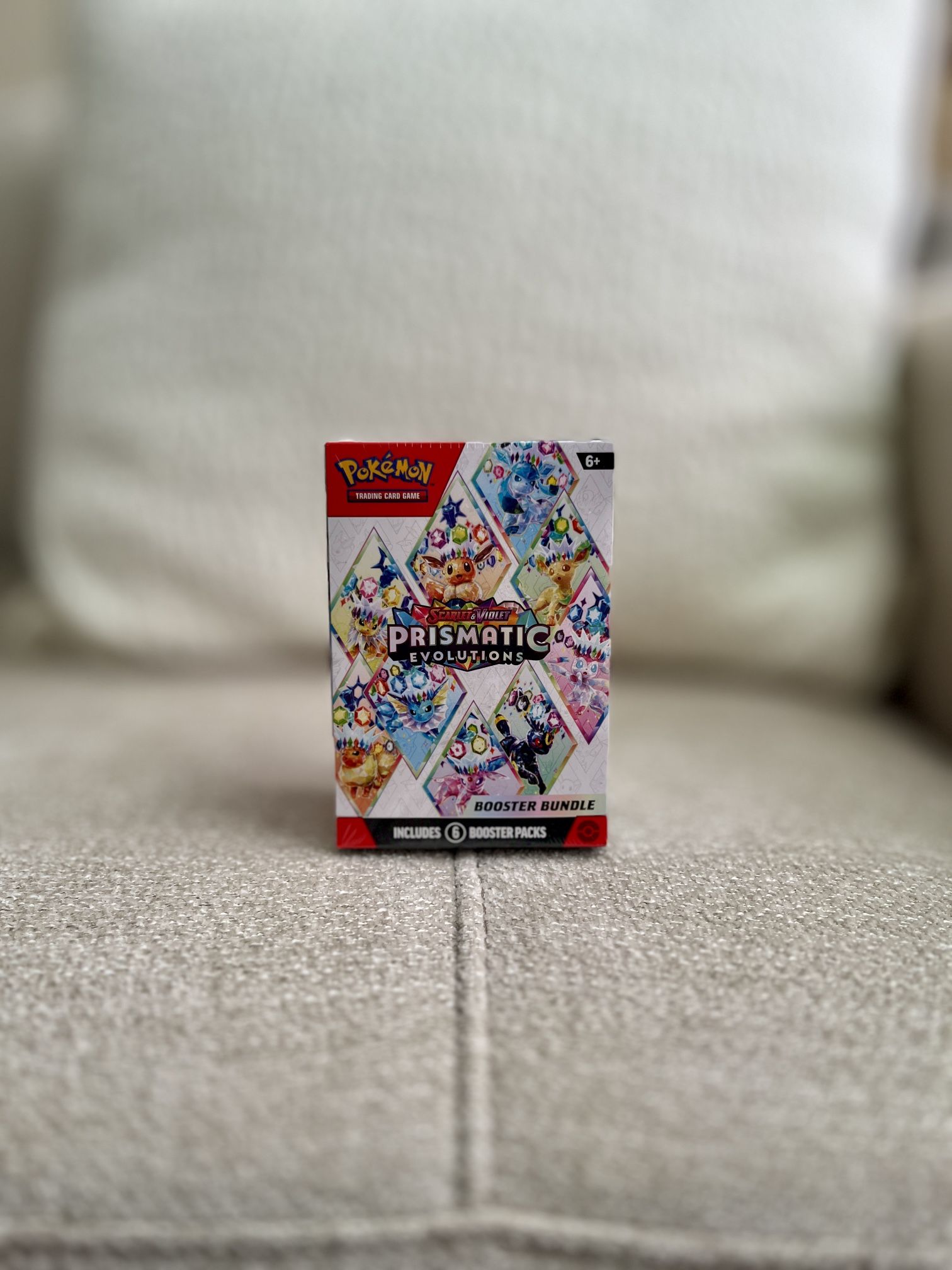 Pokemon Scarlet & Violet Prismatic Evolutions Booster Bundle